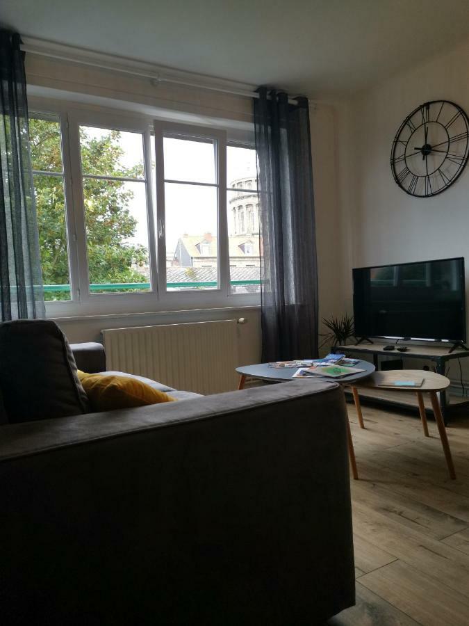 Ferienwohnung Face Aux Remparts Boulogne-sur-Mer Exterior foto